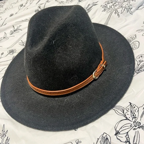 NWT Francesca's fedora - Picture 2 of 3